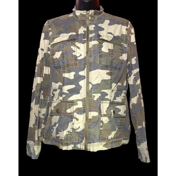 Casion Boutique Womens Camouflage Zip Up Jacket ￼Front‎ Pockets Size Small - Picture 1 of 13